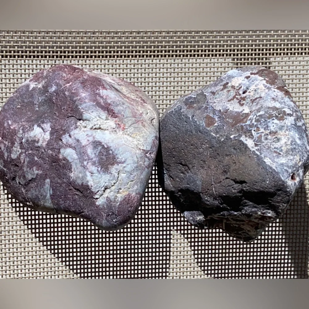 2 Beautiful Decorative Aquarium, Terrarium, Beneficial Bacteria 🦠 Natural Rocks🪨